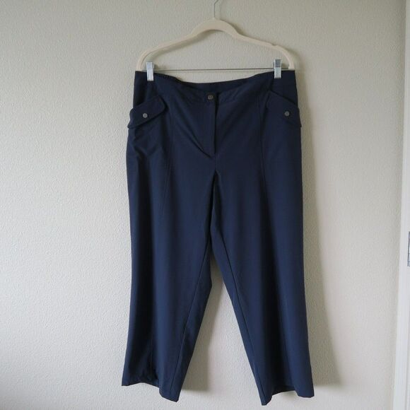 CHICO'S Zenergy Navy Blue Cropped Pants Sz 2 / L Straight Leg Lightweight Capri - Picture 1 of 7